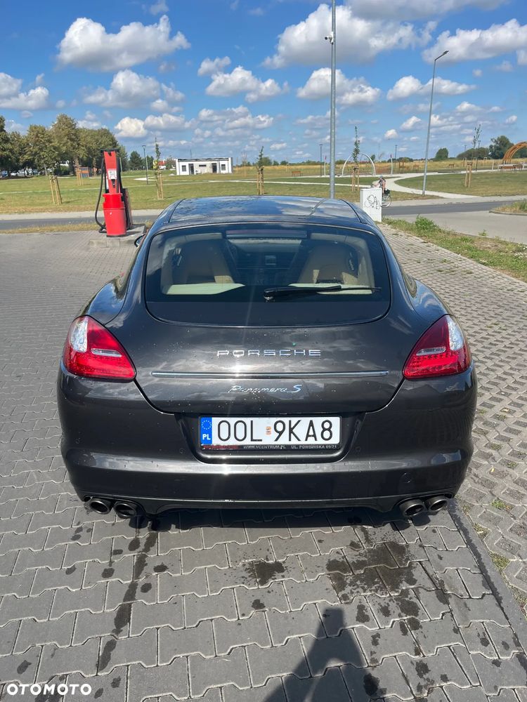 Porsche Panamera S PDK - 5