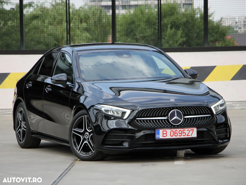 Mercedes-Benz A 180 d 7G-DCT AMG Line - 1
