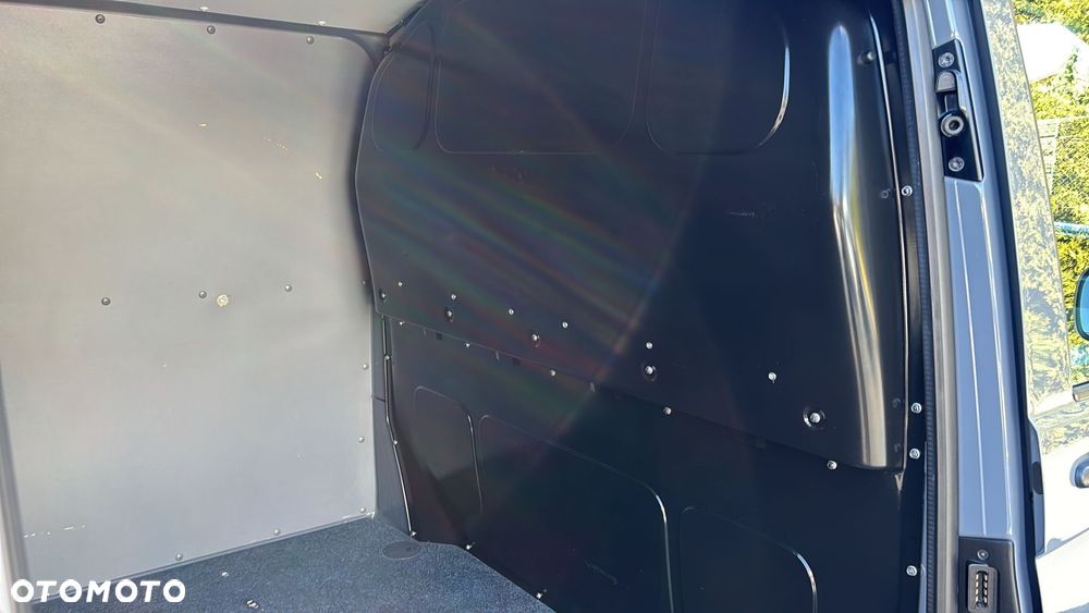 Volkswagen Transporter T6,1 - 24