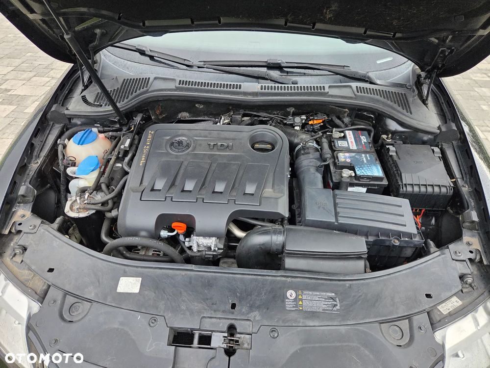 Skoda Superb 2.0 TDI Comfort - 25