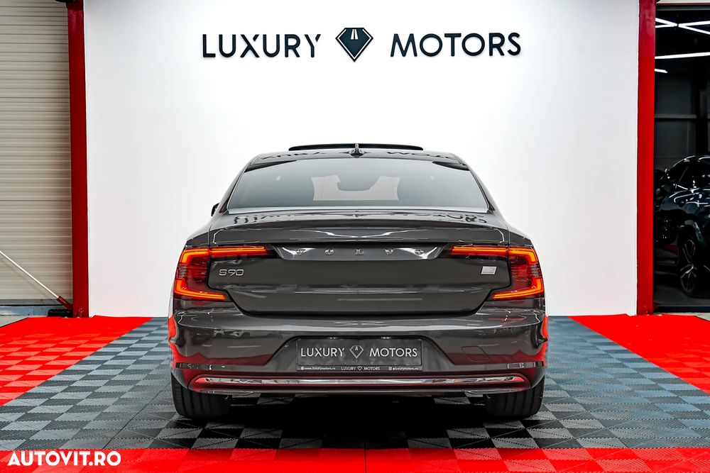 Volvo S90 T8 Recharge AWD Geartronic Inscription - 9
