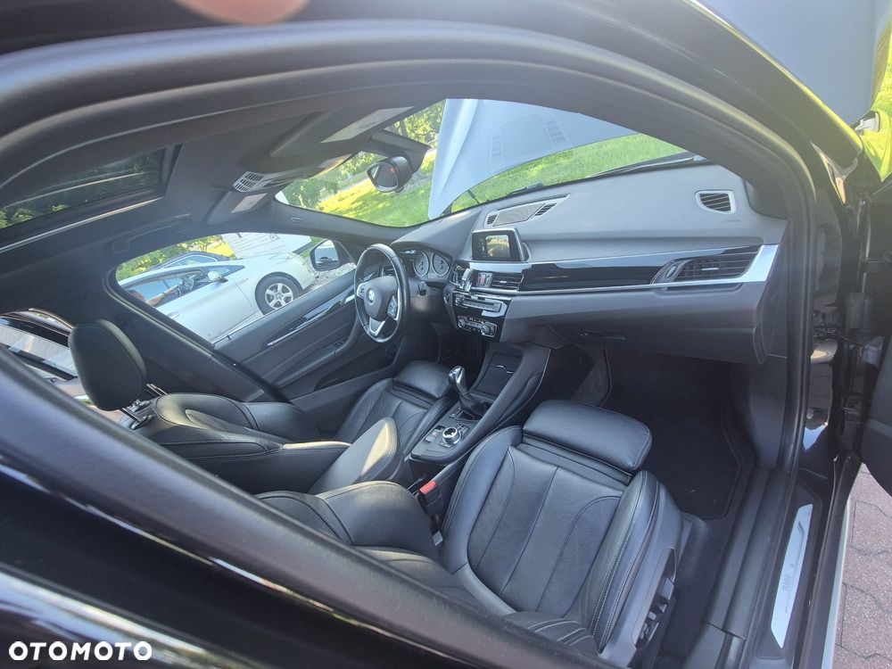 BMW X1 xDrive25i Advantage - 9