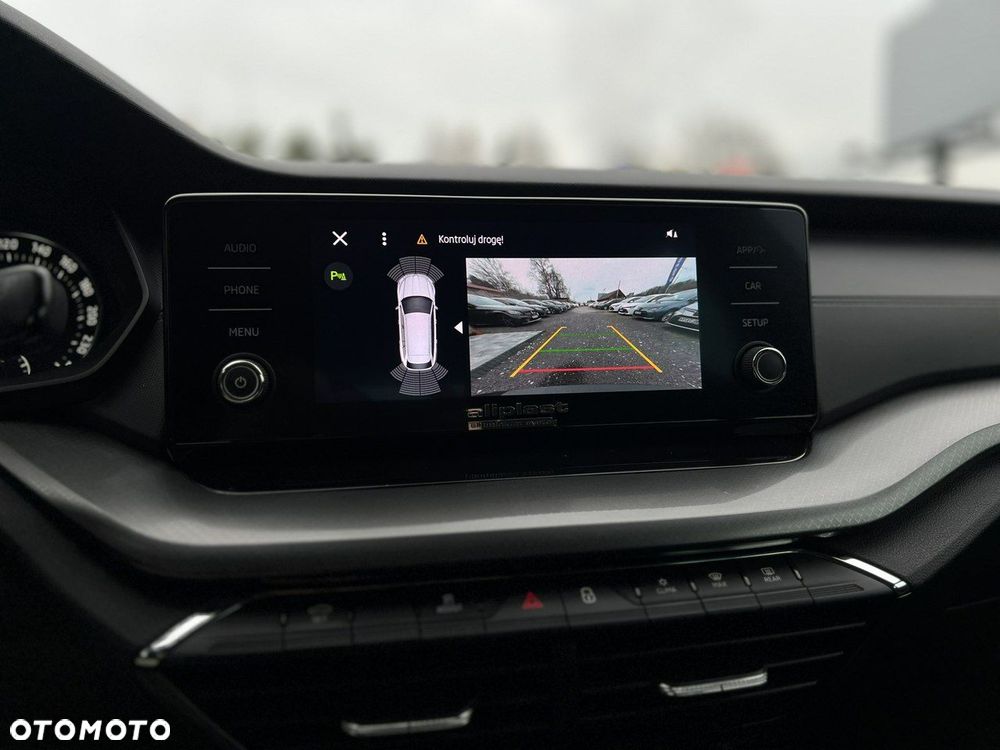 Skoda Octavia 2.0 TDI Ambition DSG - 28