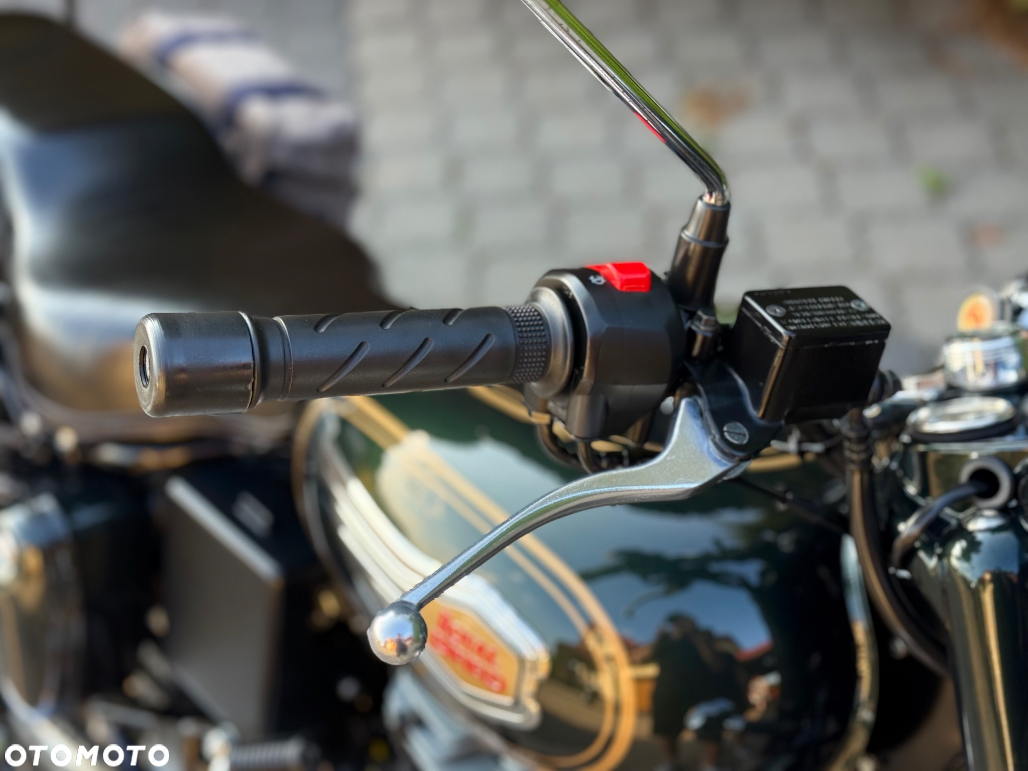 Royal Enfield Bullet - 13