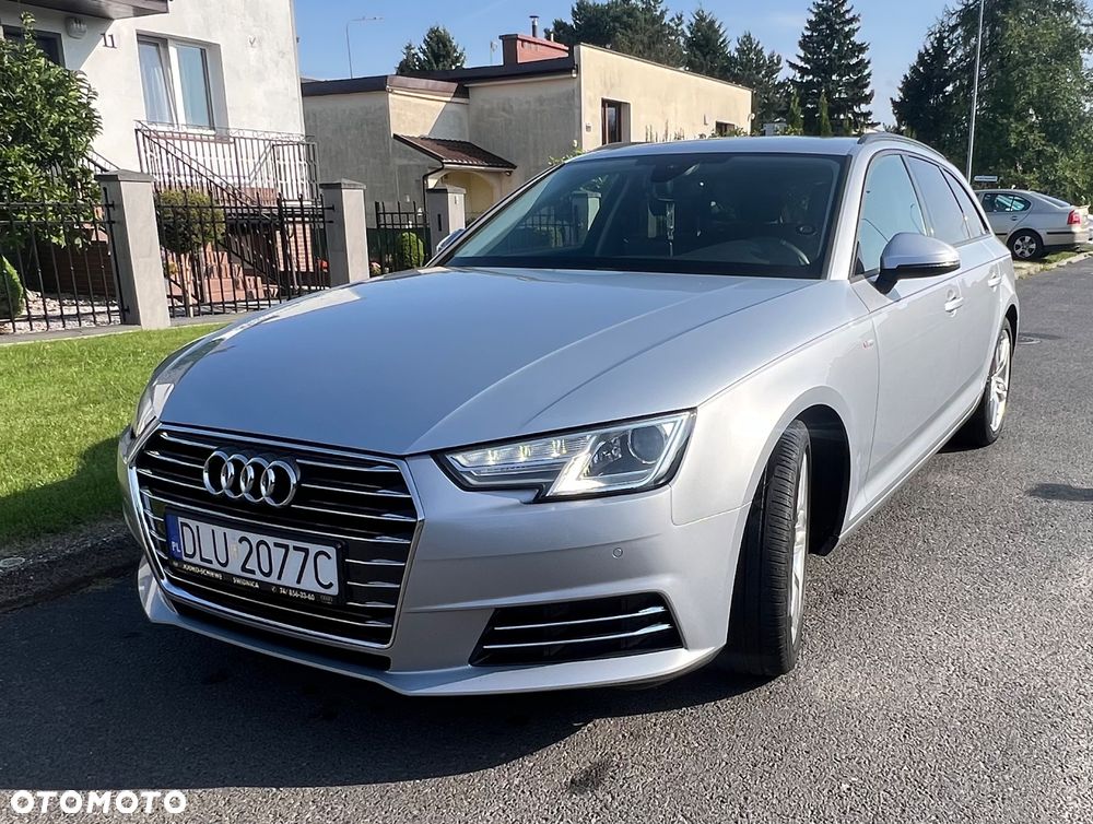 Audi A4 Avant 2.0 TDI S tronic - 1