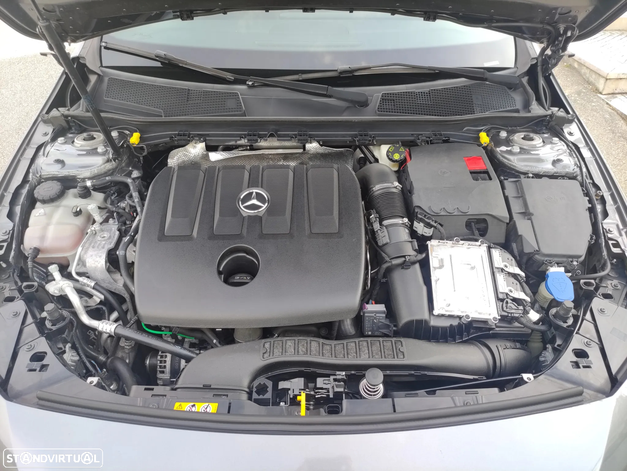 Mercedes-Benz A 180 d Style Plus Aut. - 24