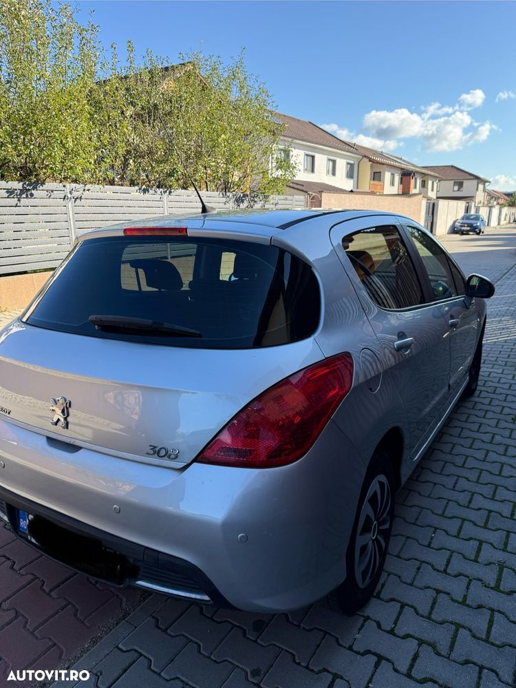 Peugeot 308 - 9