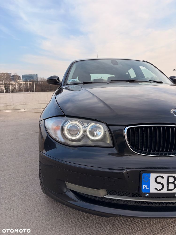 BMW Seria 1 - 17