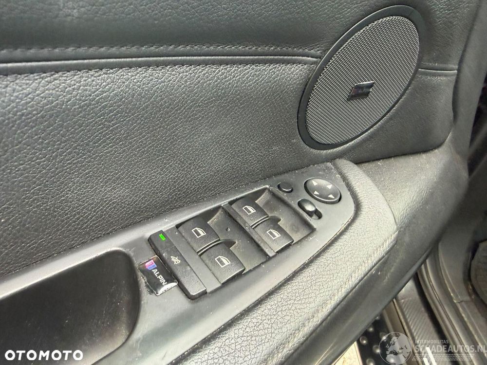 BMW X6 50i xDrive - 21