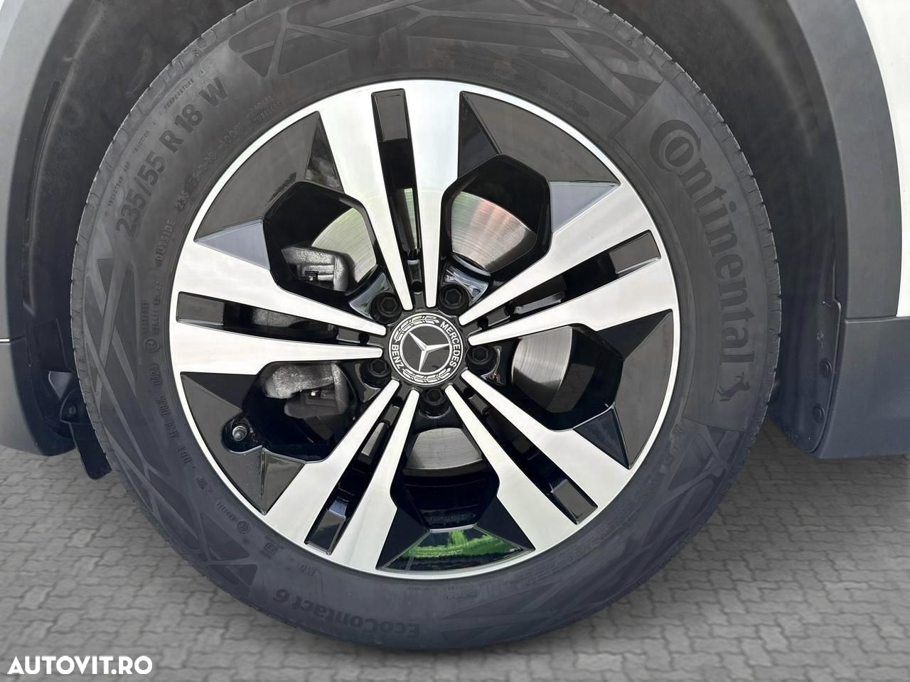 Mercedes-Benz GLA - 6