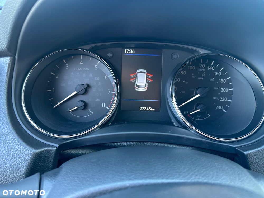 Nissan Qashqai - 23