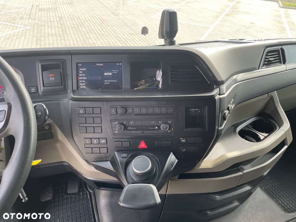 MAN TGX 18.470 4x2 BL SA - 16