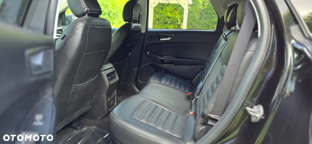 Ford Edge - 18
