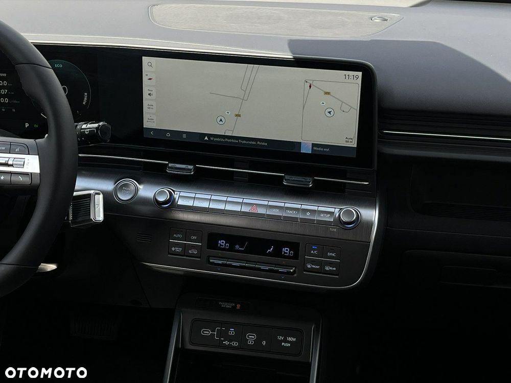 Hyundai Kona - 21