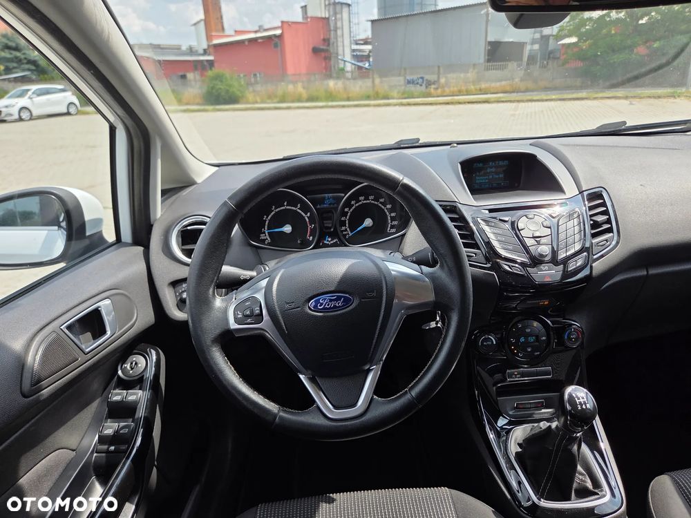 Ford Fiesta 1.0 EcoBoost Titanium - 15