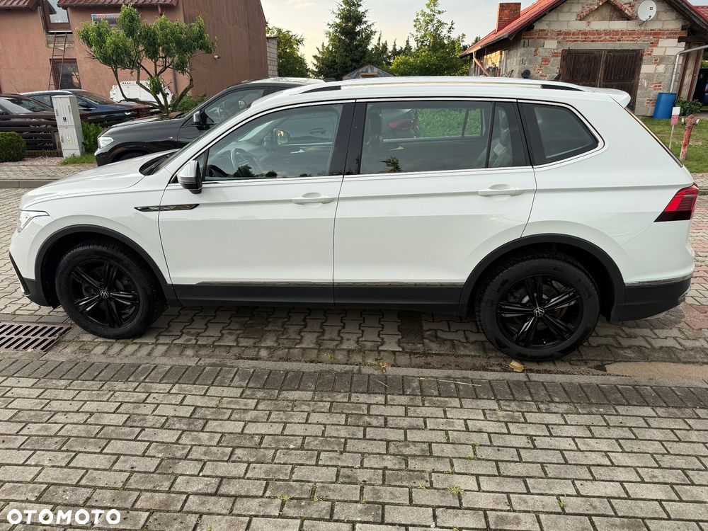 Volkswagen Tiguan 2.0 TDI SCR 4Mot Elegance DSG - 8