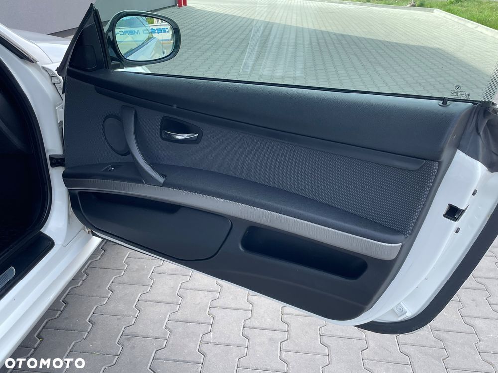 BMW Seria 3 - 23