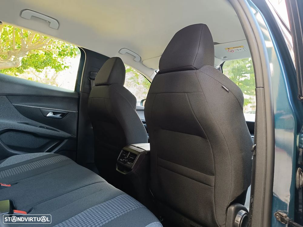 Peugeot 3008 PureTech 130 Stop & Start GPF EAT8 Active Pack - 37