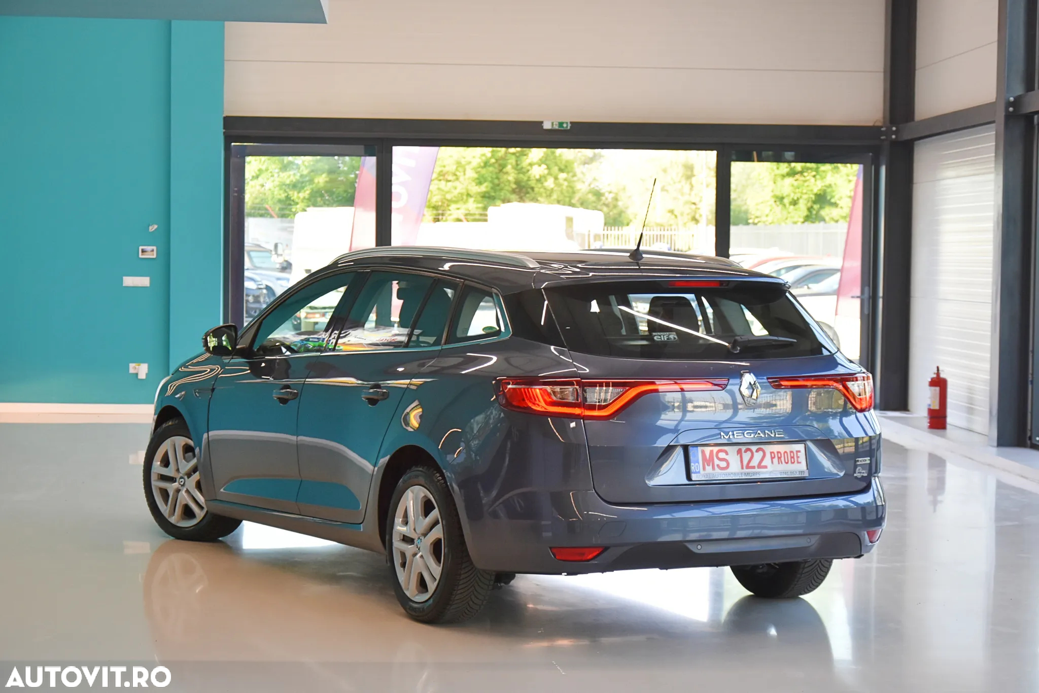Renault Megane ENERGY dCi 110 ECO2 EXPERIENCE - 4