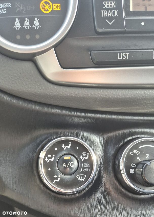 Toyota Yaris 1.0 Active - 11