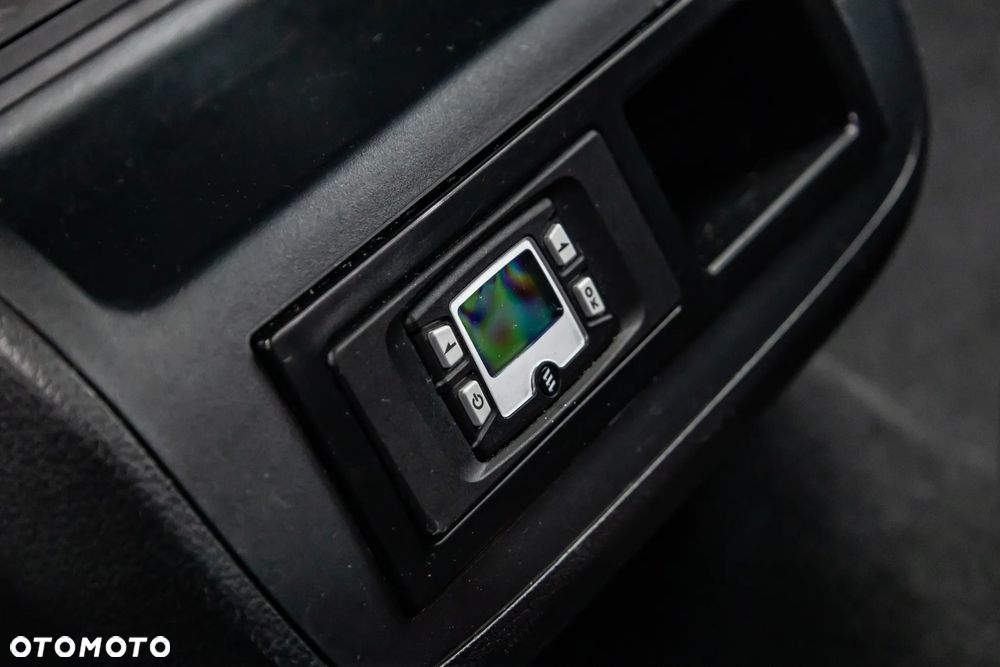 Mercedes-Benz Klasa V 300 d Exclusive 9G-Tronic (d³ugi) - 18