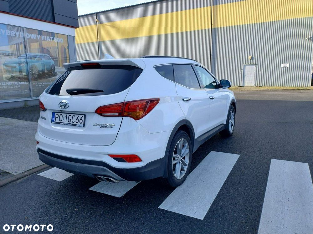 Hyundai Santa Fe - 3