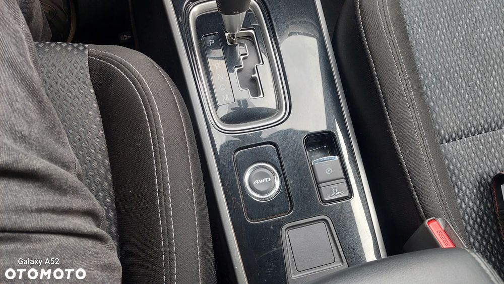 Mitsubishi Outlander - 13