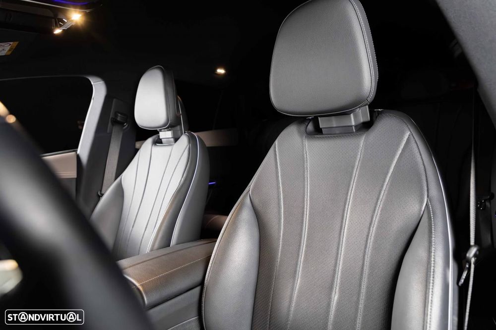 Mercedes-Benz EQE 350+ AMG Line - 45