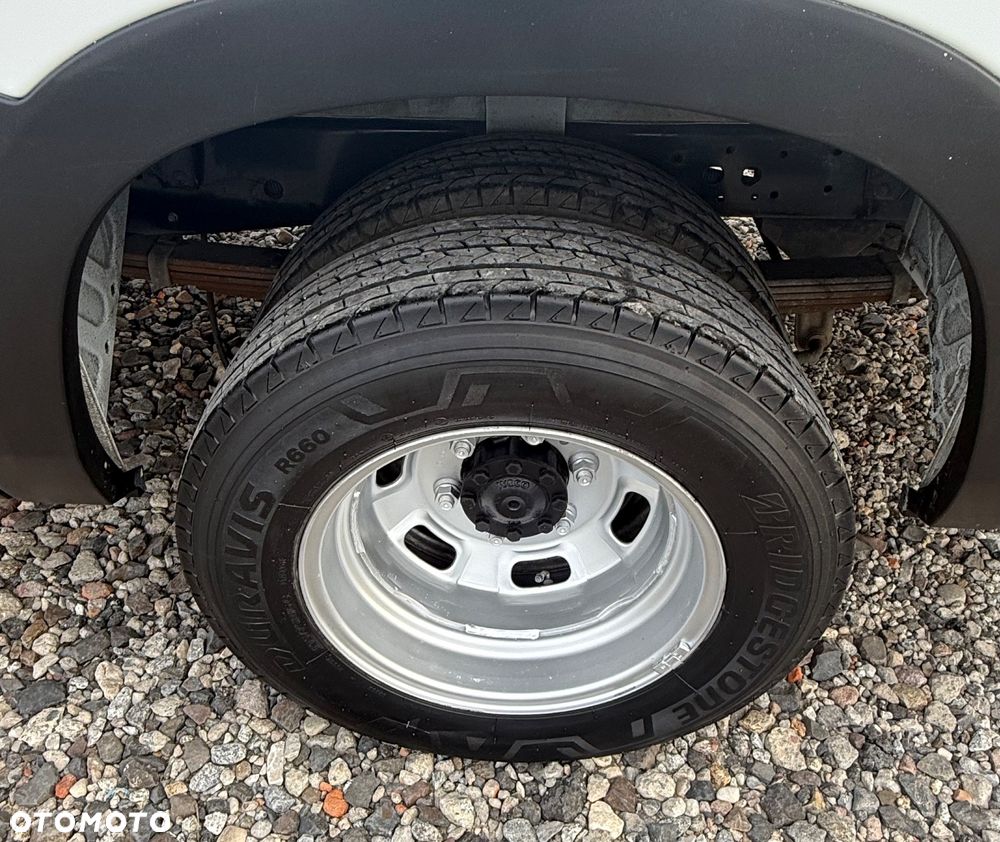 Iveco DAILY 35C15, 3.0HPI L3H2, hak 3,5t, GWARANCJA klima tempomat - 27
