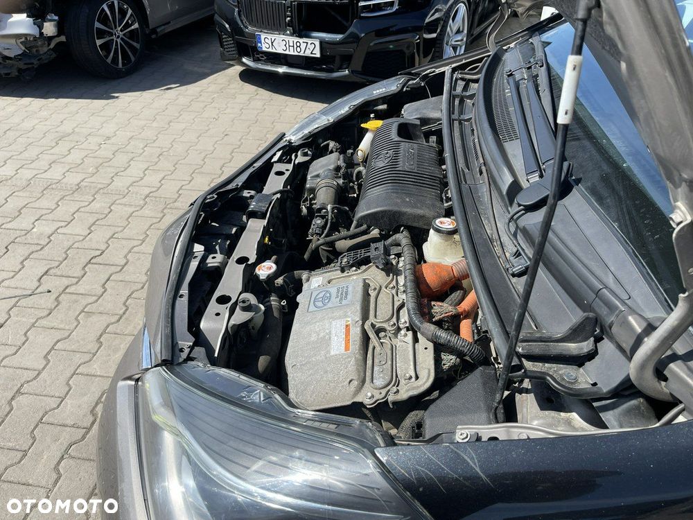 Toyota Yaris Hybrid 100 Selection Passion - 14