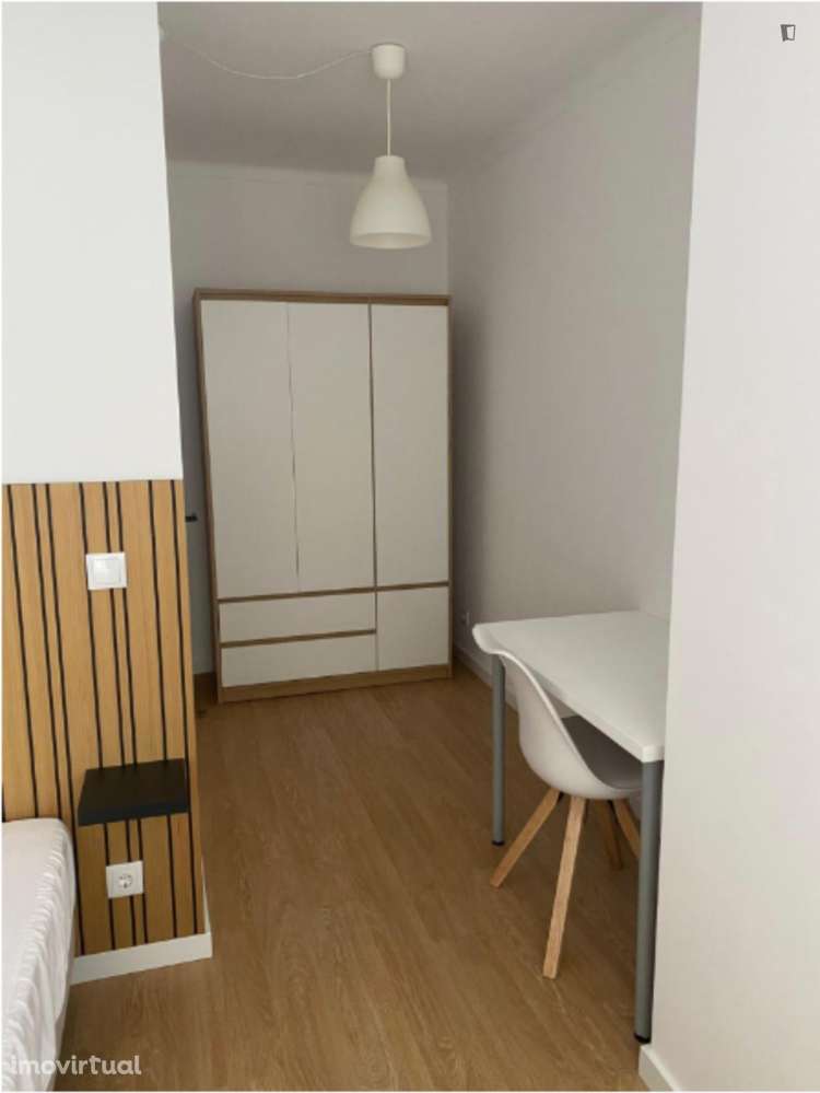 Quarto - localizado em Leiria - Grande imagem: 3/22