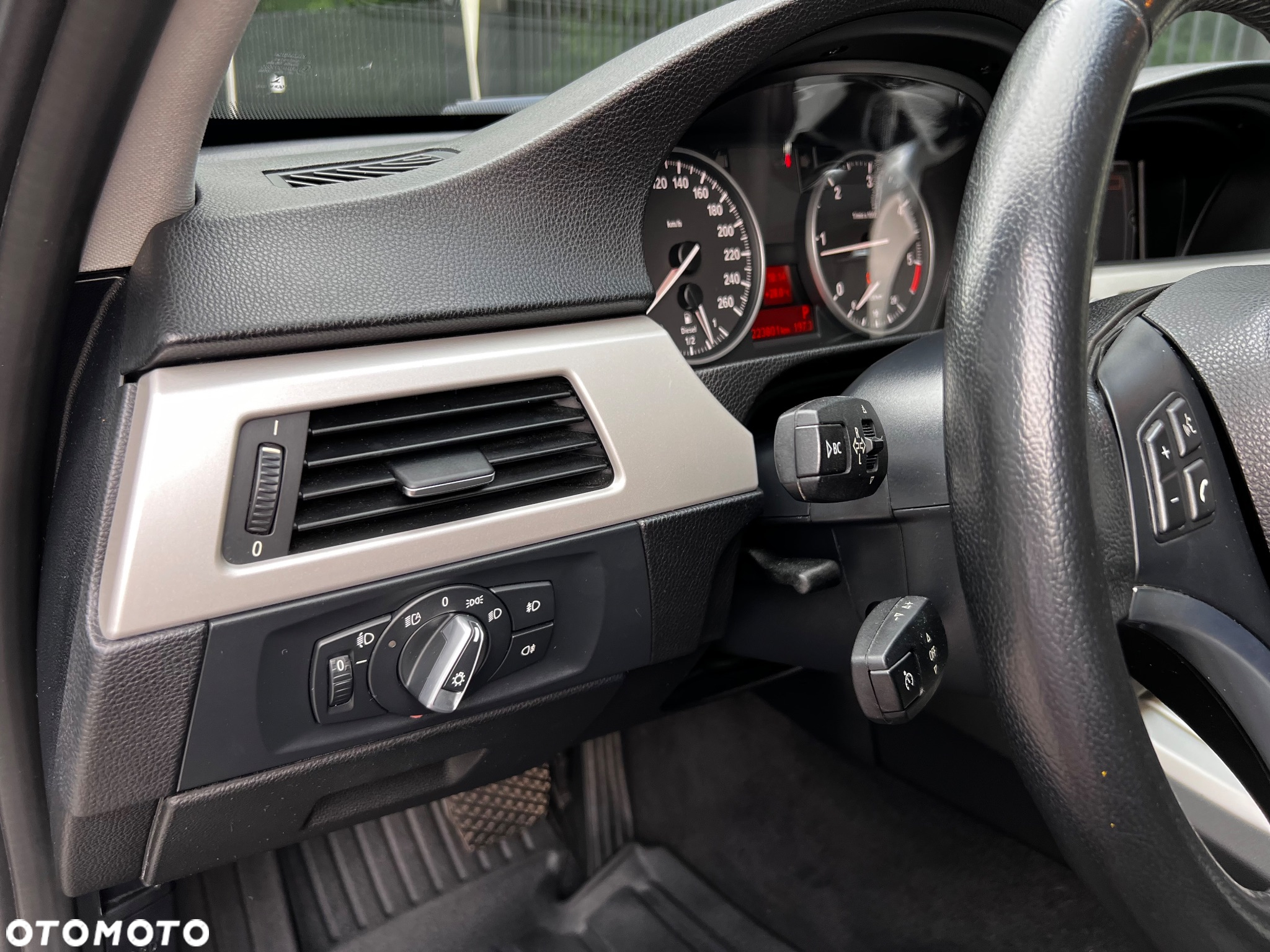 BMW Seria 3 - 15