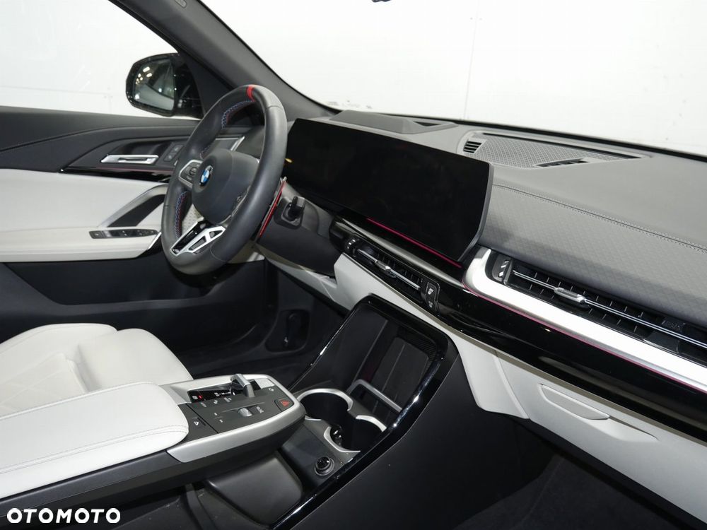 BMW X2 2025 photo 5