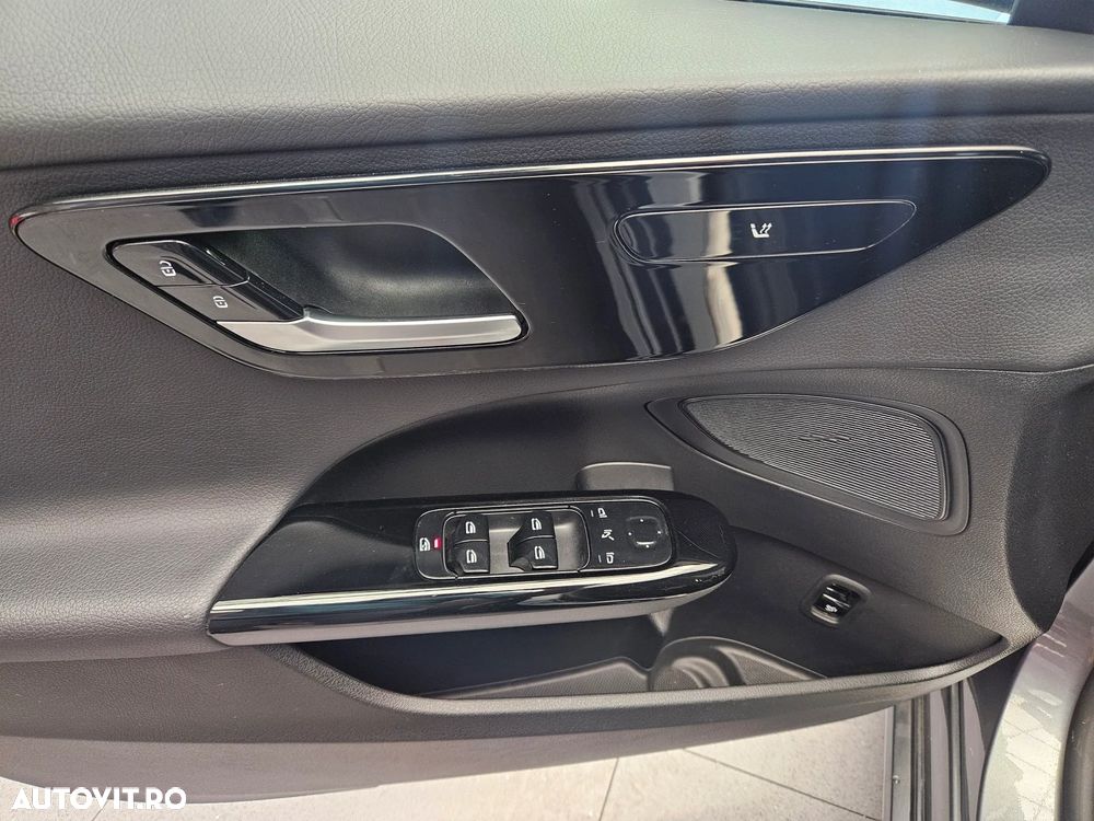 Mercedes-Benz C 220 d 4Matic 9G-TRONIC - 17