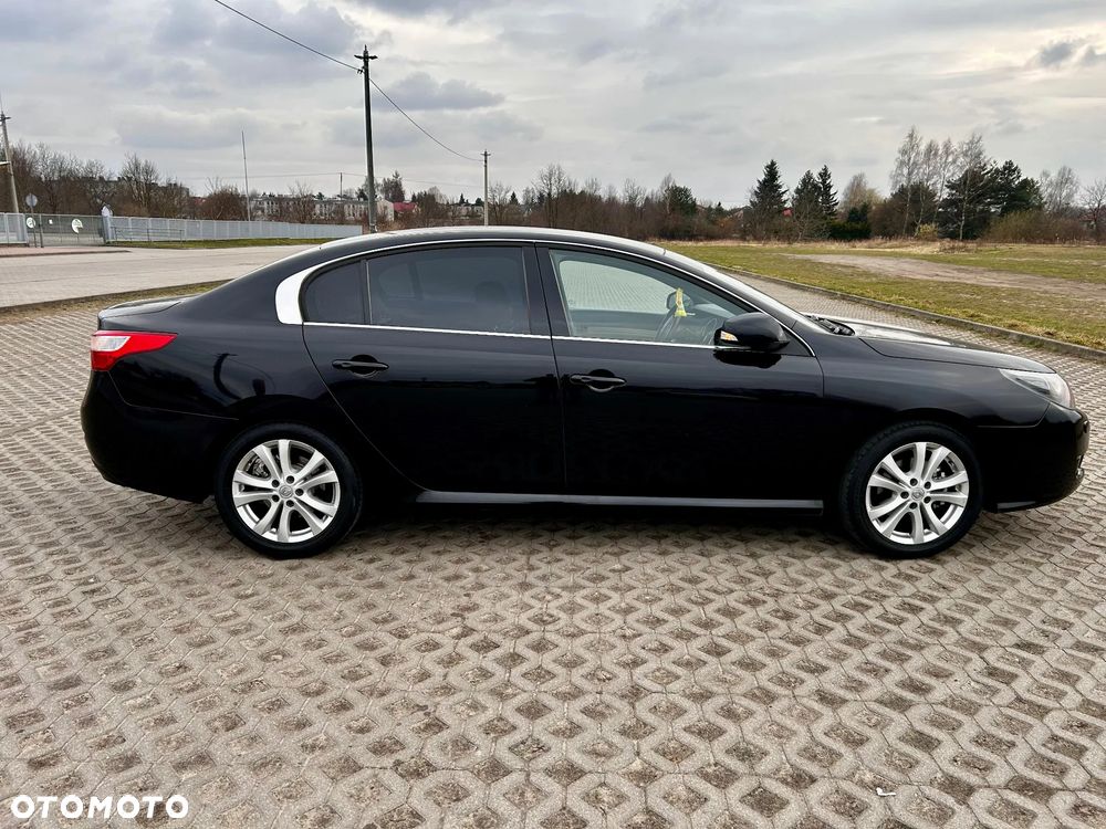 Renault Latitude 2.0 Privilege Etanol - 4