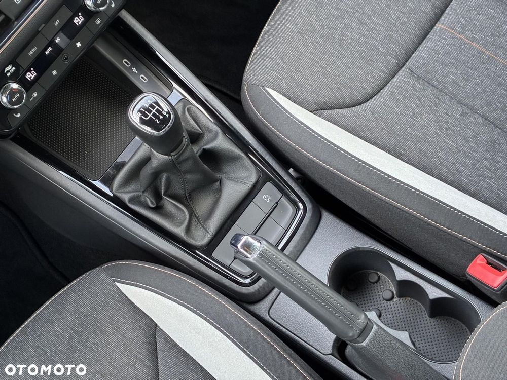 Skoda Scala 1.5 TSI Selection - 28