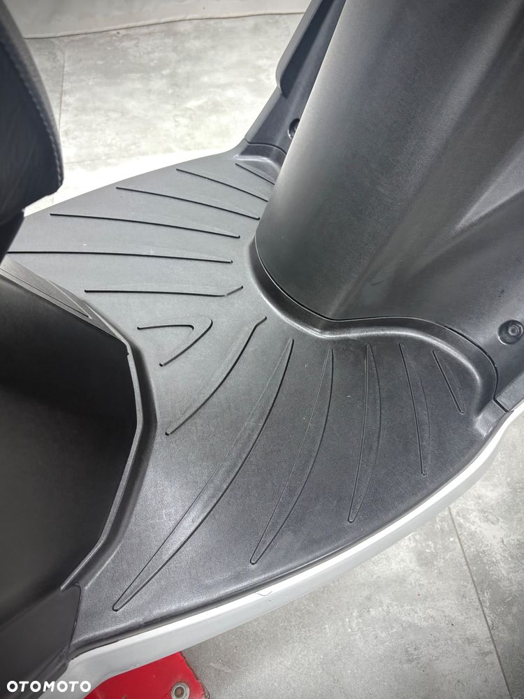 Peugeot Citystar - 12