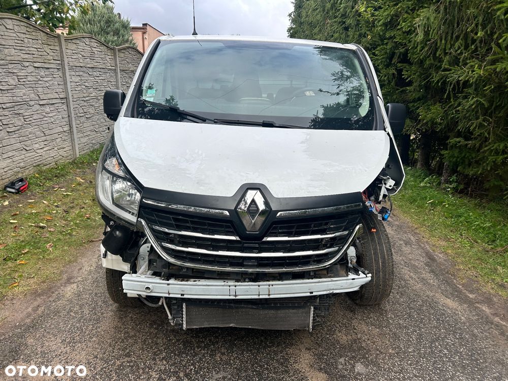 Renault Trafic 2,0 dci automat 170KM long L2h1 - 2