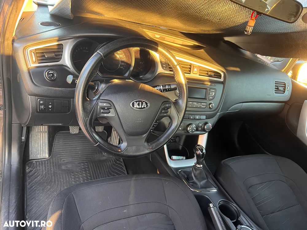 Kia Ceed 1.4 GSL City - 6