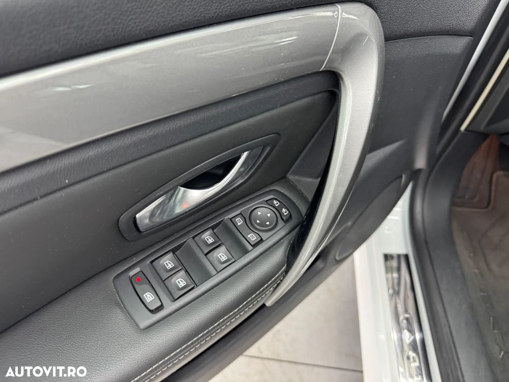 Renault Laguna ENERGY dCi 175 FAP Start & Stop GT - 24