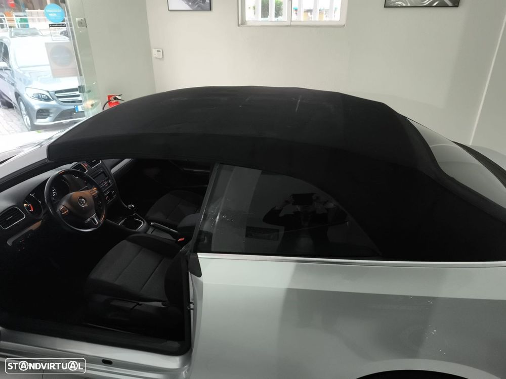 VW Golf Cabriolet 1.6 TDi BlueMotion - 23