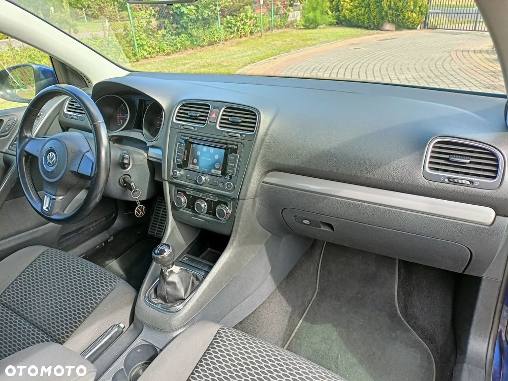 Volkswagen Golf 2.0 TDI Comfortline - 24