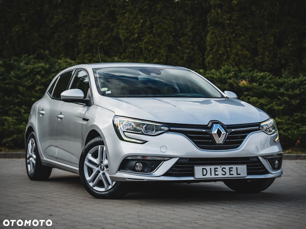 Renault Megane 1.5 Blue dCi Limited - 6