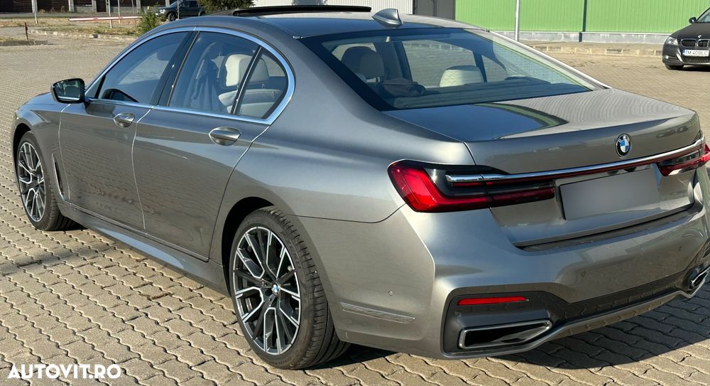 BMW Seria 7 740d xDrive MHEV - 5