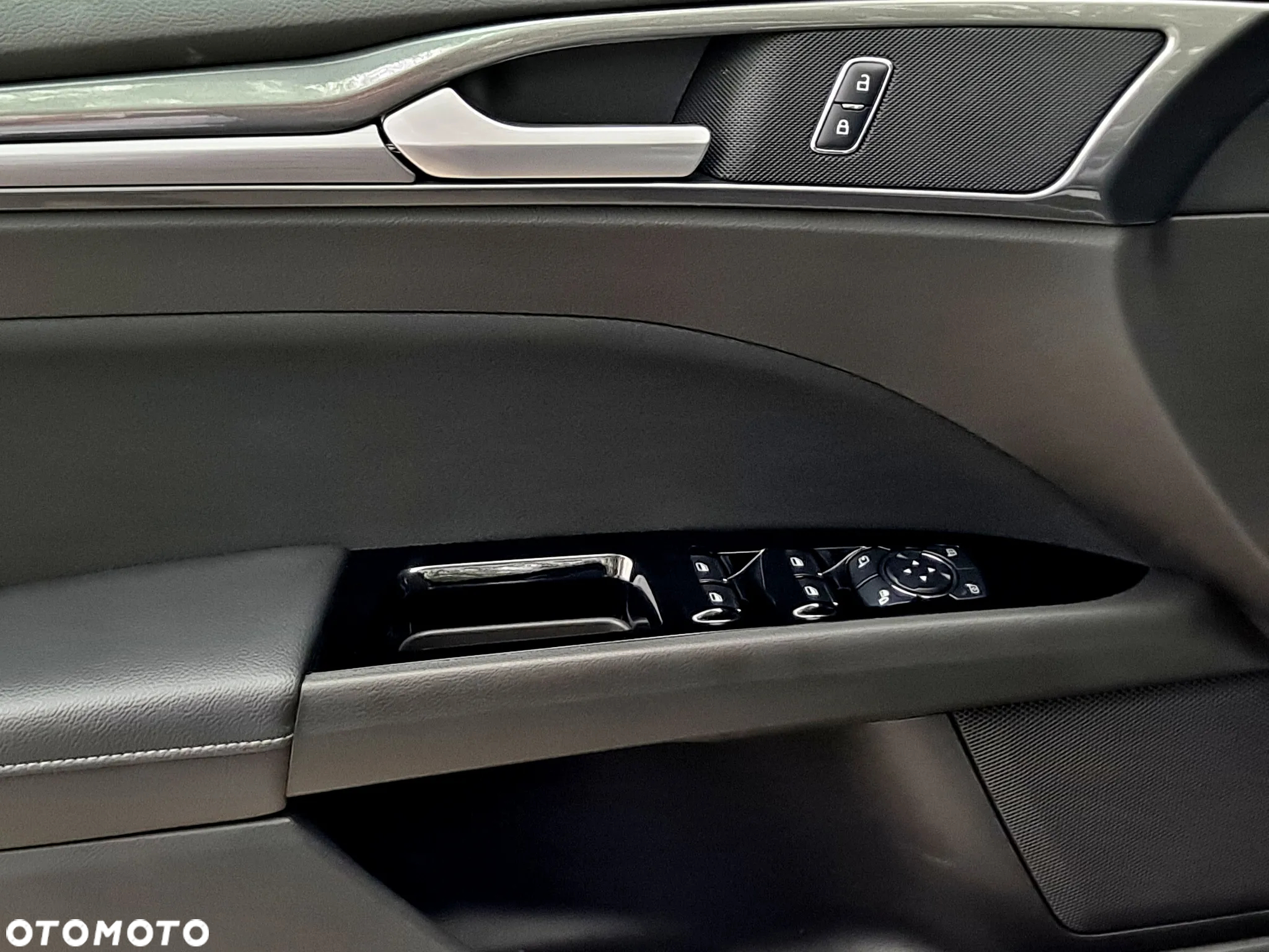 Ford Mondeo - 15