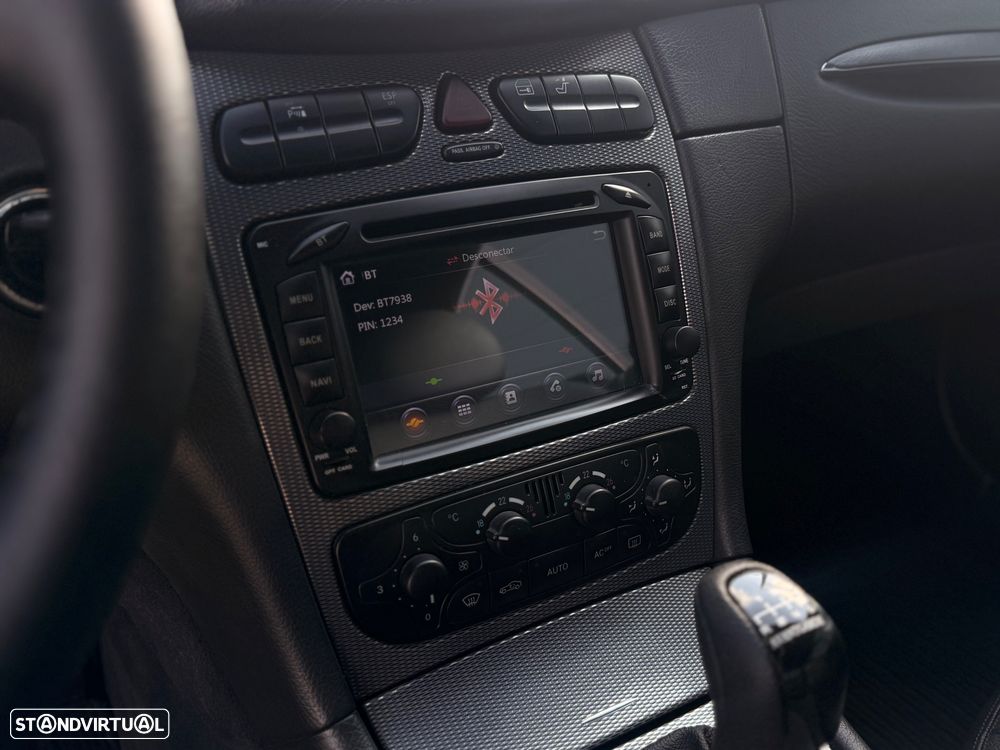 Mercedes-Benz CLK 200 K Avantgarde - 8
