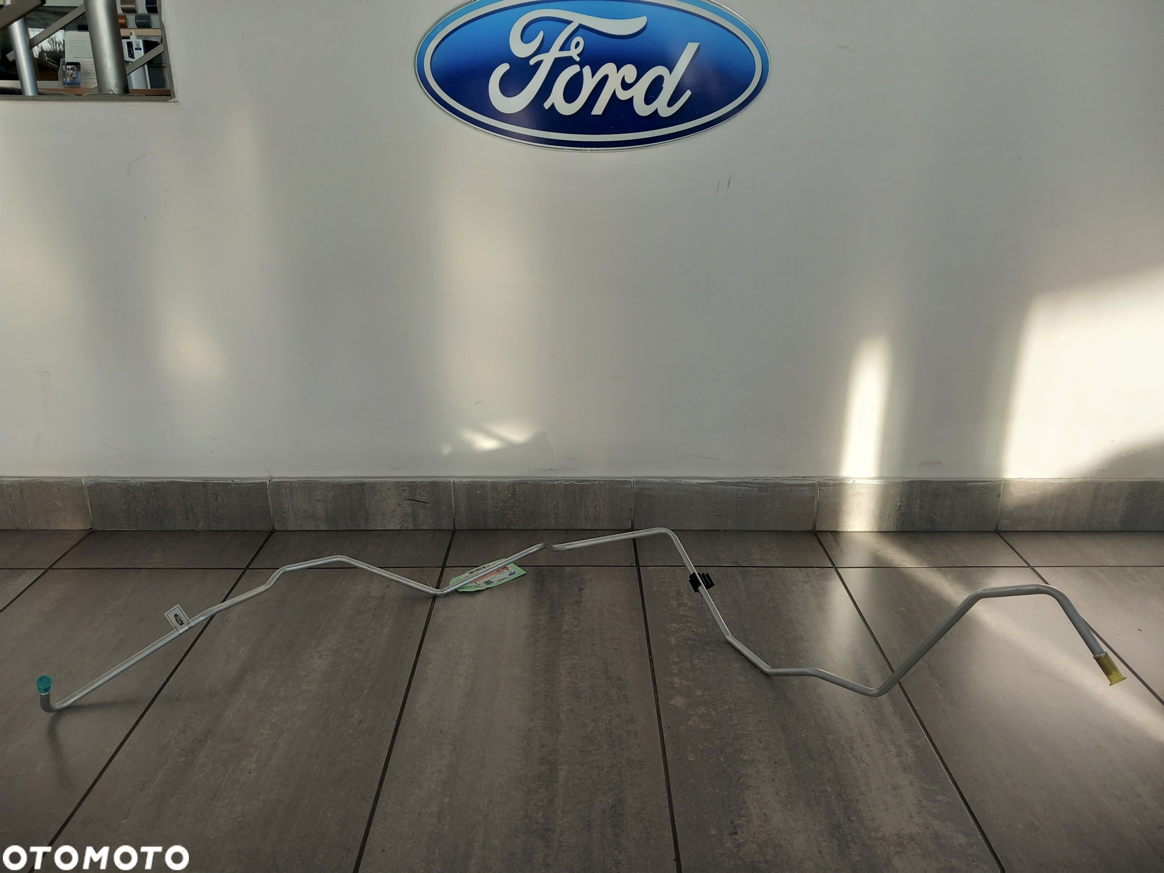 Przewód powrotny układu wspomagania kierownicy Ford Transit 2006-2007 1385652 - 1