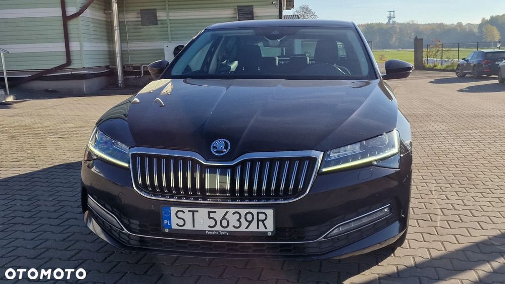 Skoda Superb 2.0 TDI SCR 4x4 Style DSG - 1
