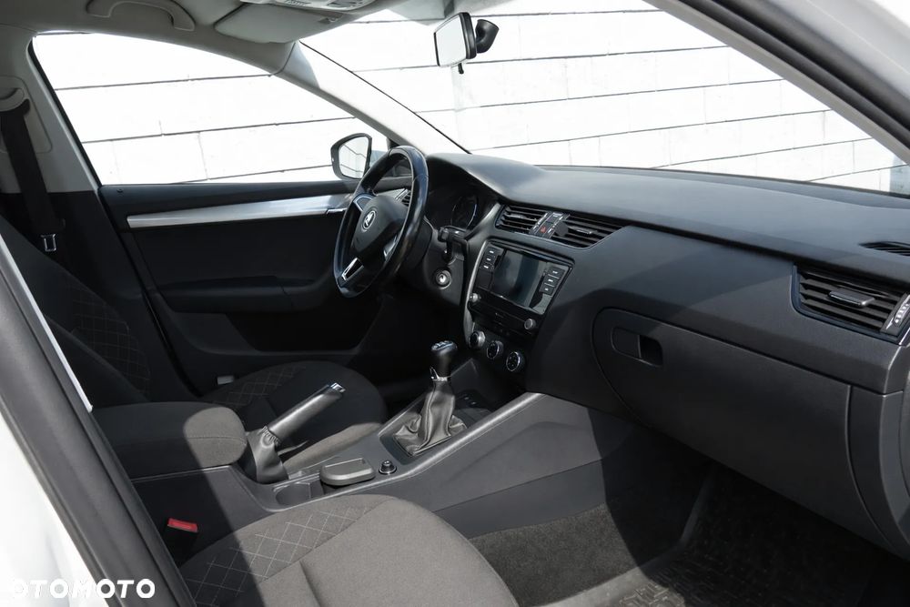 Skoda Octavia 1.4 TSI Active - 8