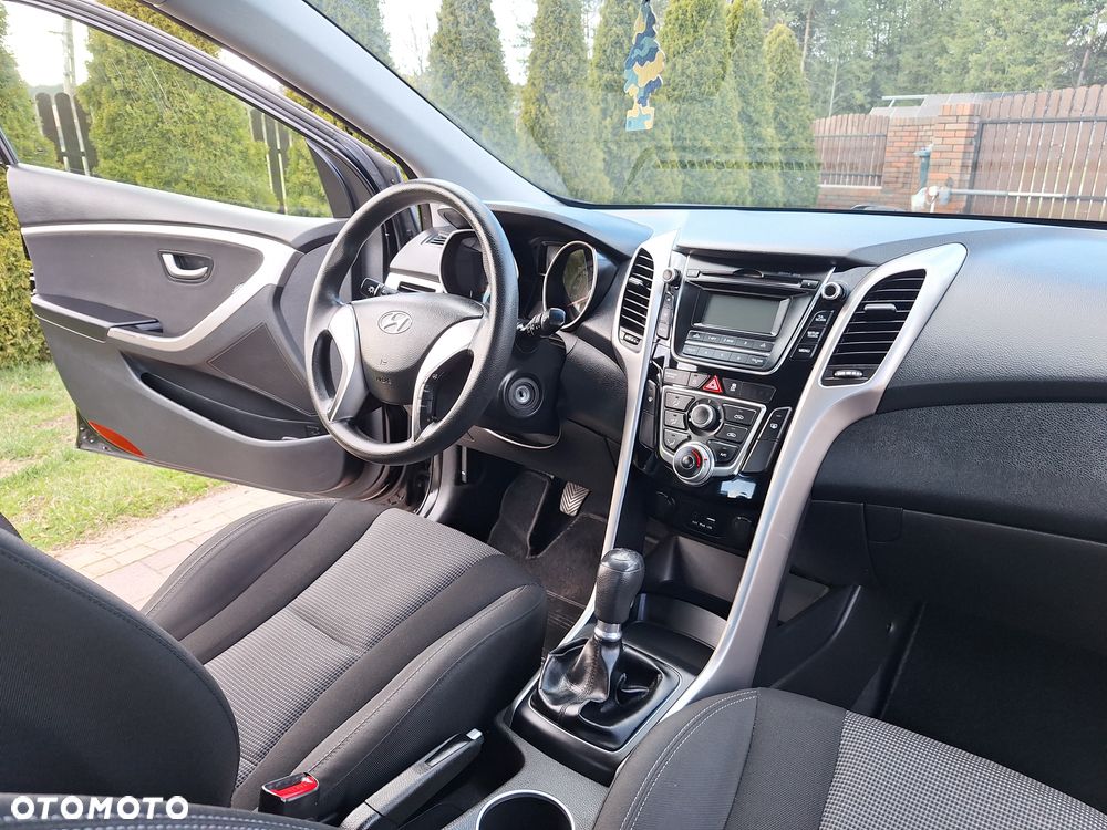 Hyundai i30 1.4 Classic EU5 - 14